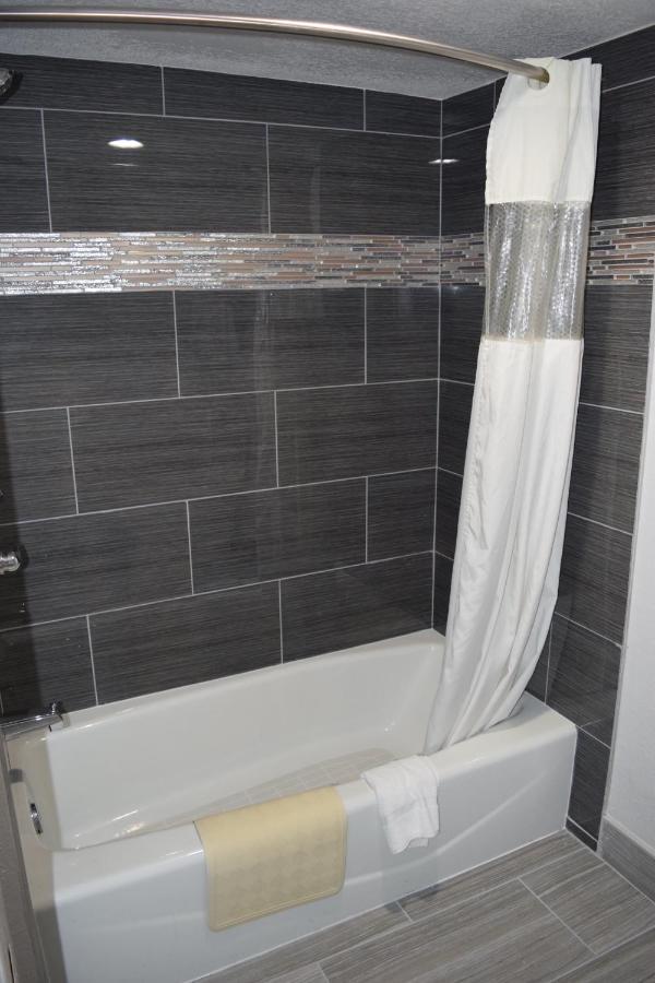 Budget Inn La Puente Luaran gambar