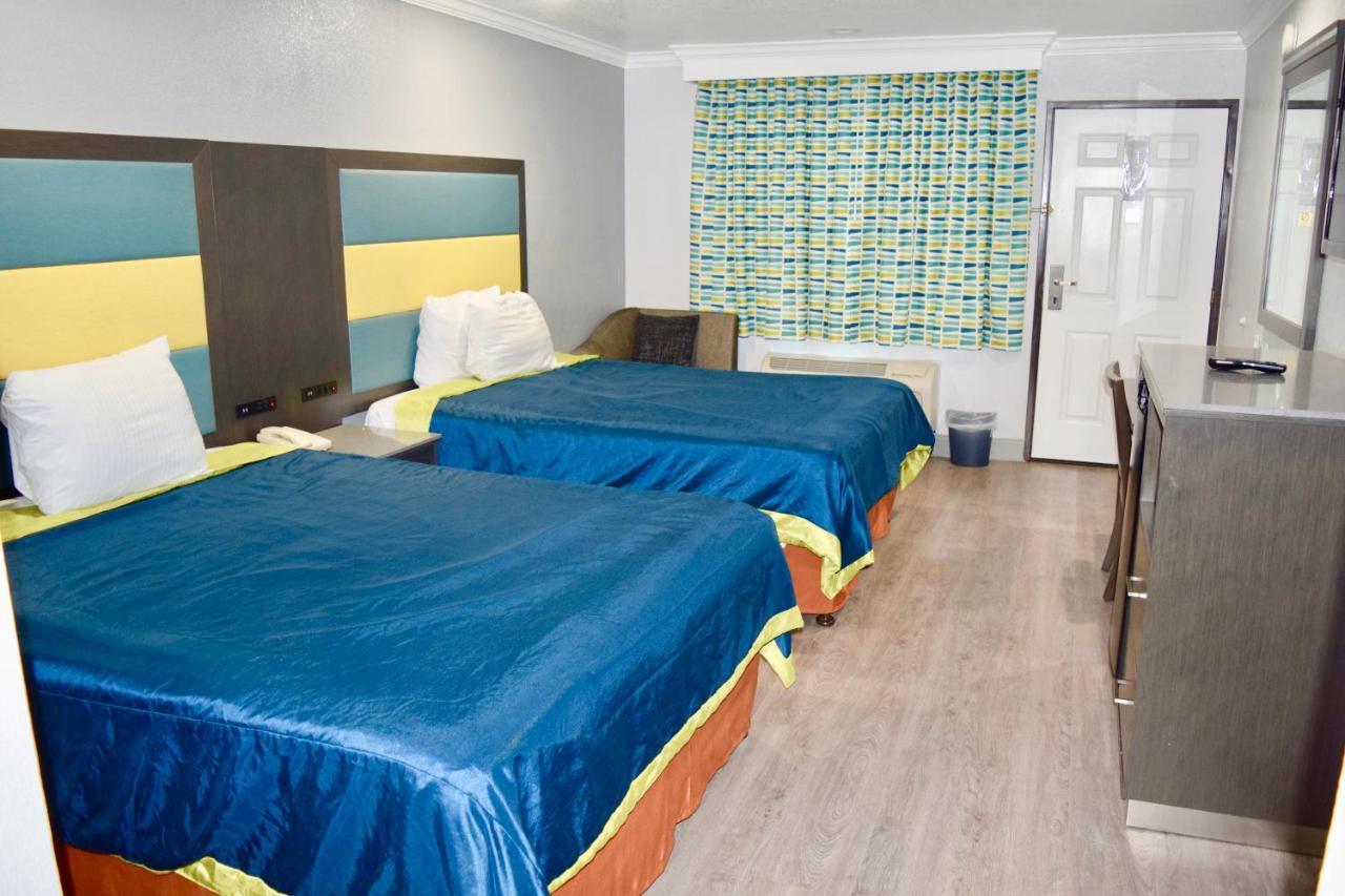 Budget Inn La Puente Luaran gambar