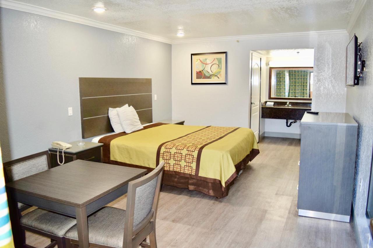 Budget Inn La Puente Luaran gambar