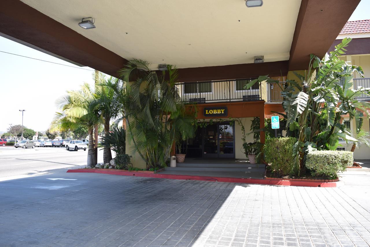 Budget Inn La Puente Luaran gambar