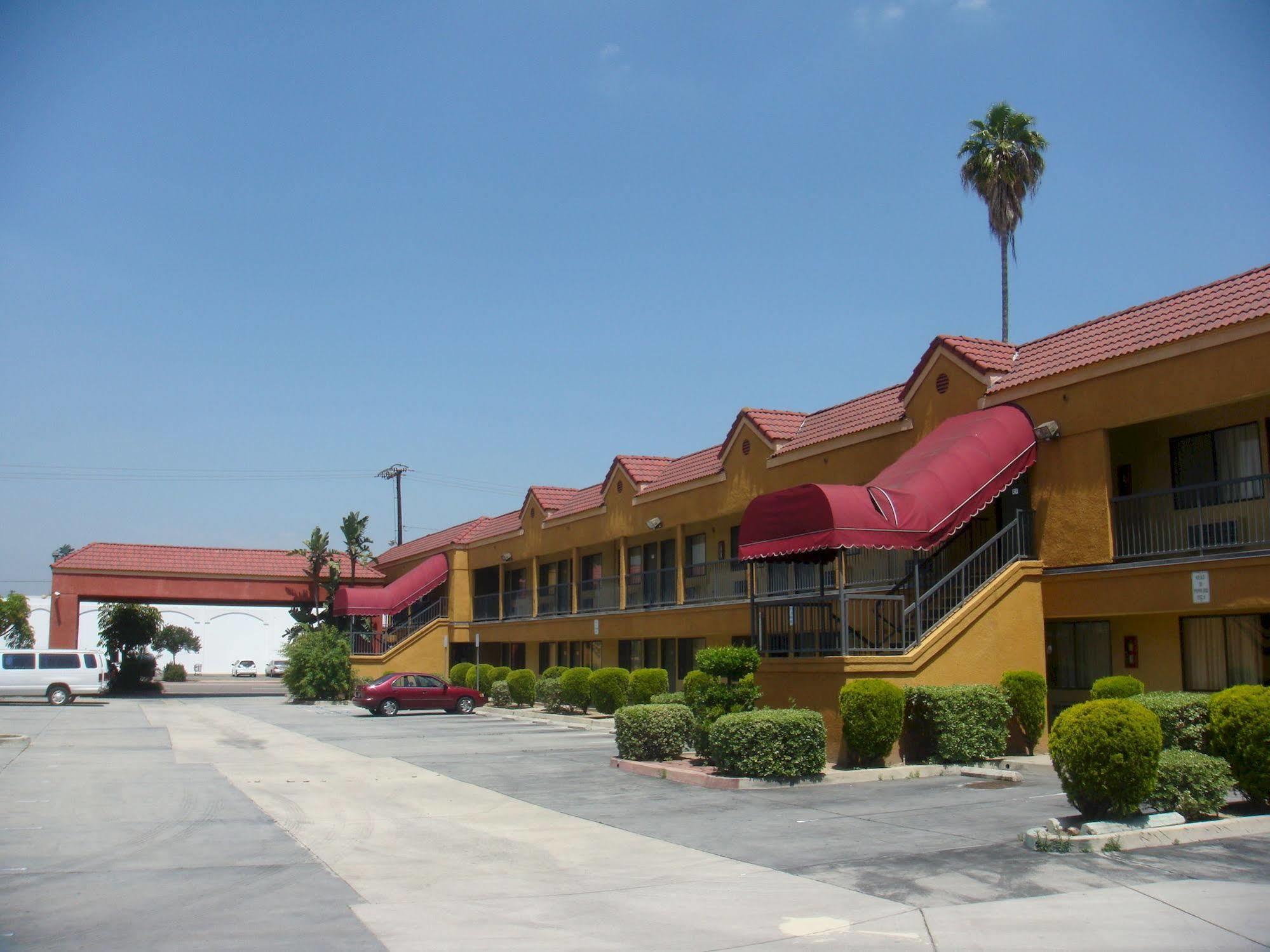 Budget Inn La Puente Luaran gambar